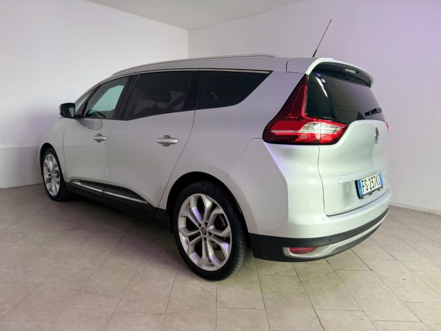 RENAULT Scenic usata 11