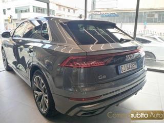 AUDI Q8 usata, con Autoradio