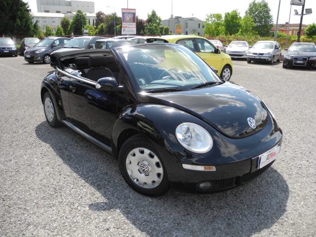 VOLKSWAGEN New Beetle usata 82