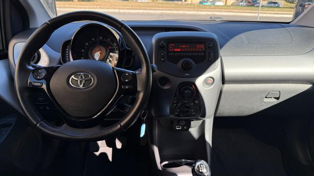 TOYOTA Aygo usata, con Alzacristalli elettrici