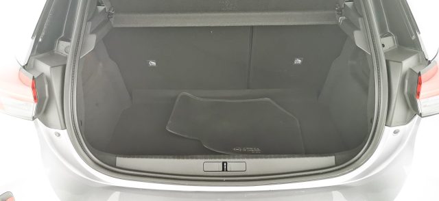OPEL Corsa usata, con Vetri oscurati