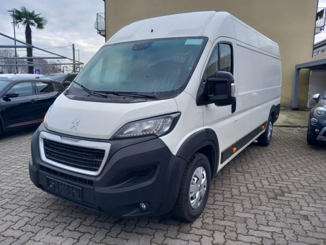 PEUGEOT Boxer usata, con ABS