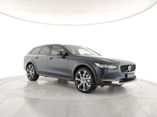 VOLVO V90 Cross Country usata, con Autoradio