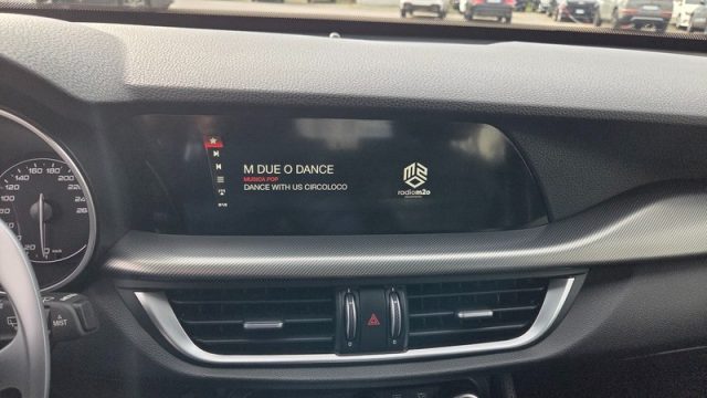 ALFA ROMEO Stelvio usata, con Luci diurne LED