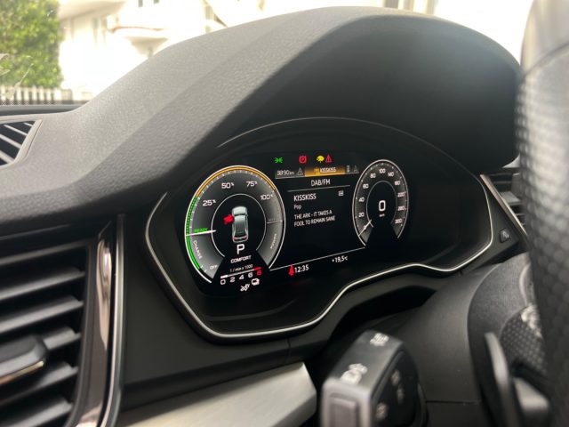 AUDI Q5 usata, con Regolazione elettrica sedili
