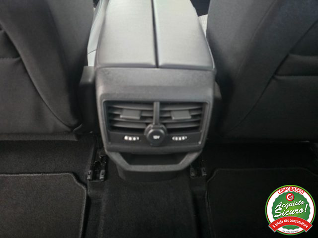 PEUGEOT 3008 usata, con Fari LED