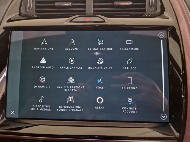 JAGUAR E-Pace usata, con Trazione integrale
