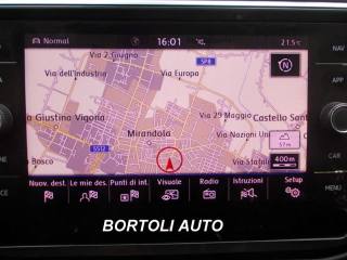 VOLKSWAGEN Golf usata, con Autoradio