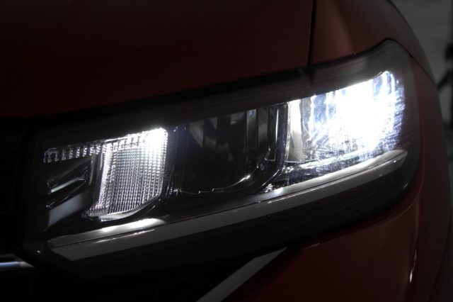 VOLKSWAGEN T-Cross usata, con Controllo elettronico della corsia