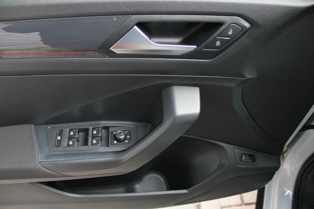 VOLKSWAGEN T-Roc usata, con Chiusura centralizzata