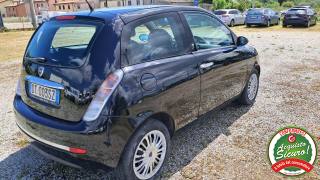 LANCIA Ypsilon usata, con Autoradio