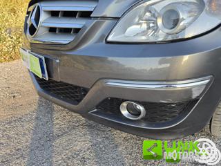 MERCEDES-BENZ B 180 usata 27