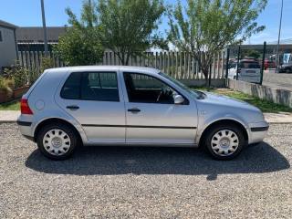 VOLKSWAGEN Golf usata, con Antifurto