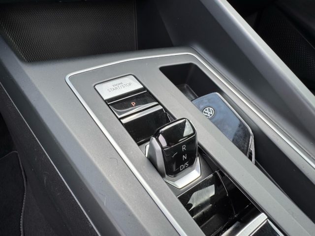 VOLKSWAGEN Golf usata, con Controllo trazione