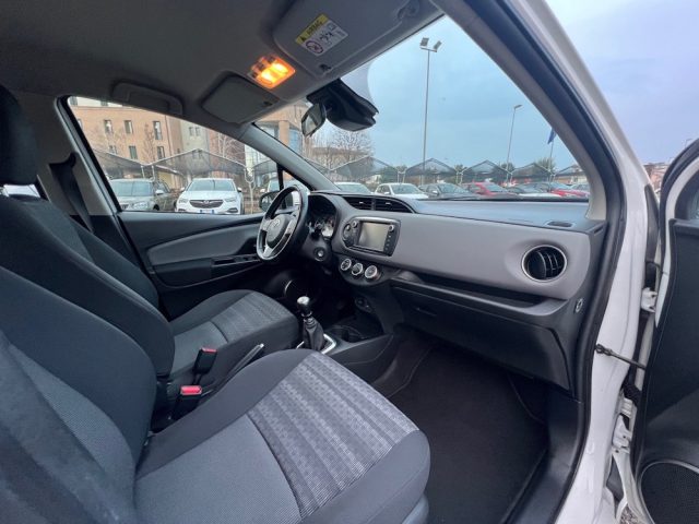 TOYOTA Yaris usata, con Cruise Control