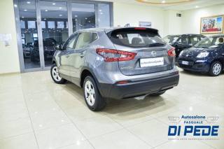 NISSAN Qashqai usata, con Boardcomputer