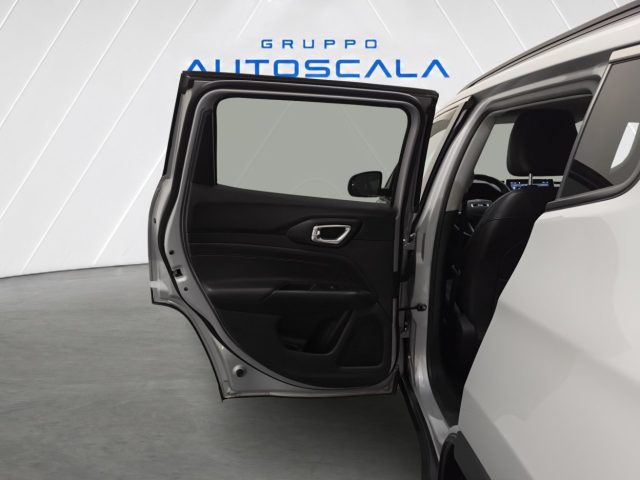 JEEP Compass usata, con Volante in pelle