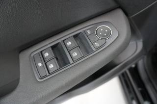 RENAULT Clio usata, con Sedile posteriore sdoppiato