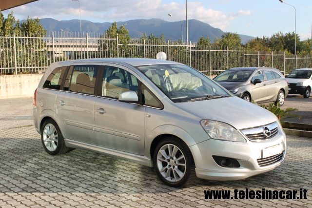 OPEL Zafira usata, con Airbag laterali