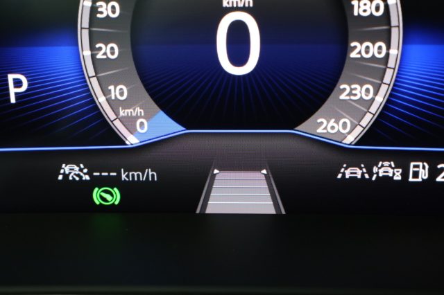 VOLKSWAGEN Taigo usata, con Sound system