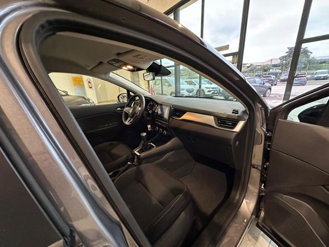 RENAULT Captur usata 18