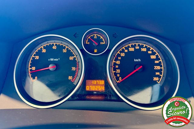 OPEL Astra usata, con Climatizzatore