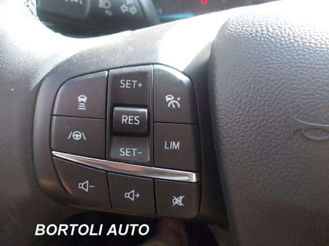 FORD Kuga usata, con Sistema di navigazione