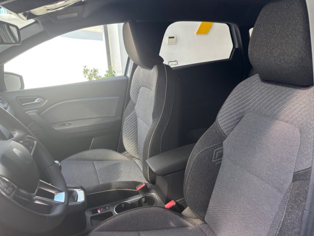 RENAULT Captur usata, con Airbag testa