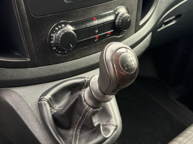 MERCEDES-BENZ Vito usata 13