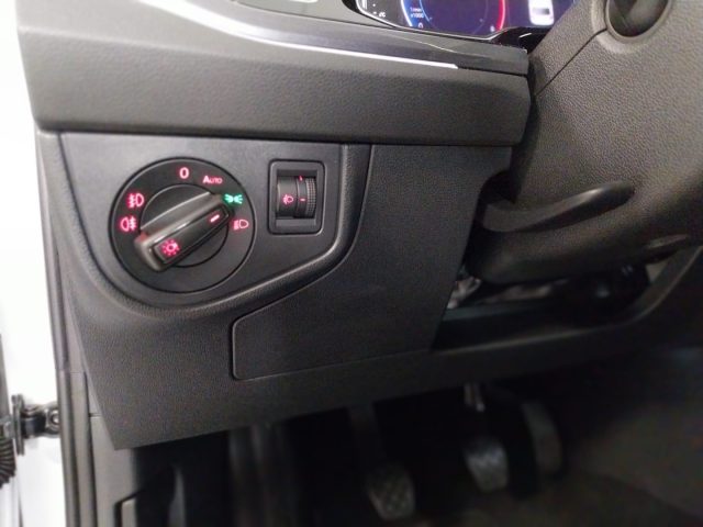 VOLKSWAGEN Polo usata, con Park Distance Control