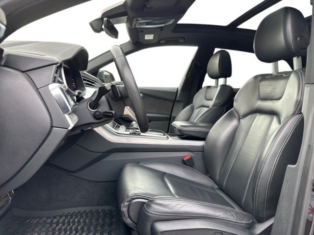 AUDI Q8 usata, con Controllo automatico clima