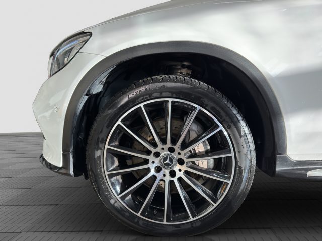 MERCEDES-BENZ CLA usata 12