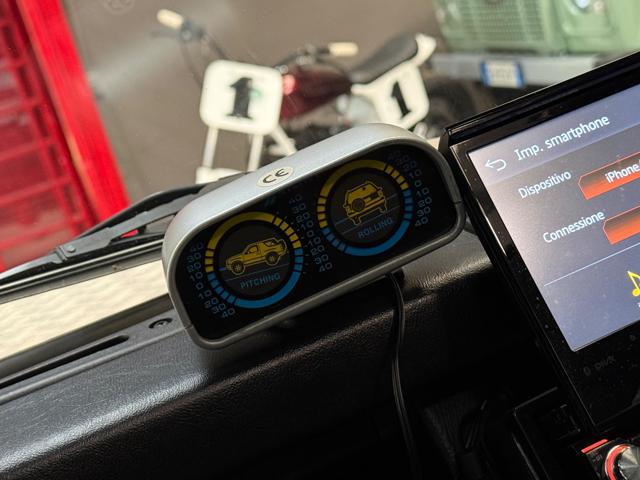 LAND ROVER Defender usata 16