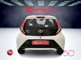 TOYOTA Aygo usata 8