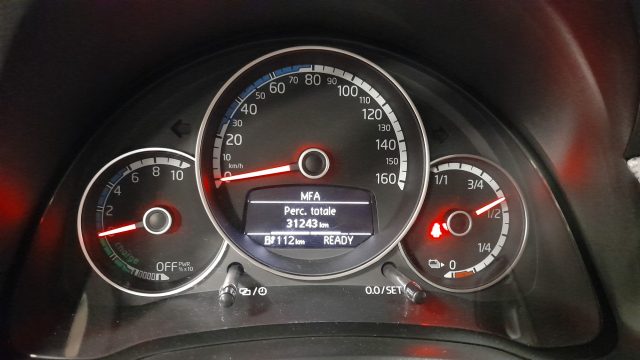VOLKSWAGEN e-up! usata 23