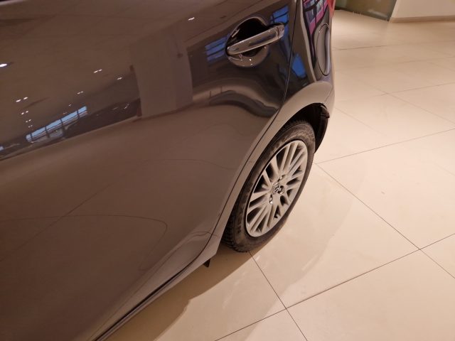 MAZDA 2 usata, con Sensori di parcheggio posteriori