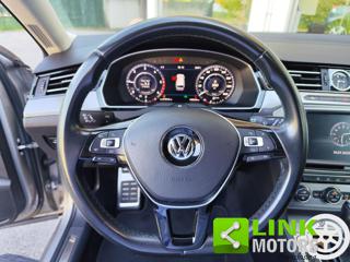 VOLKSWAGEN Passat usata, con Boardcomputer