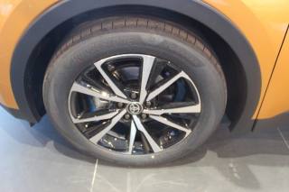 TOYOTA C-HR usata, con ESP