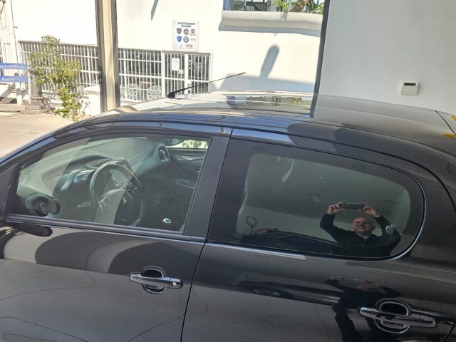PEUGEOT 108 usata, con USB