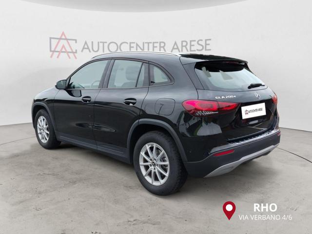 MERCEDES-BENZ GLA 200 usata, con Alzacristalli elettrici