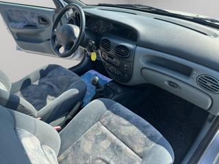 RENAULT Megane usata, con Servosterzo