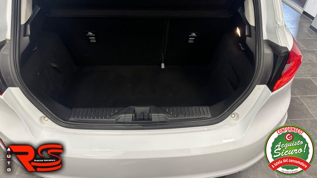 FORD Fiesta usata, con Autoradio digitale