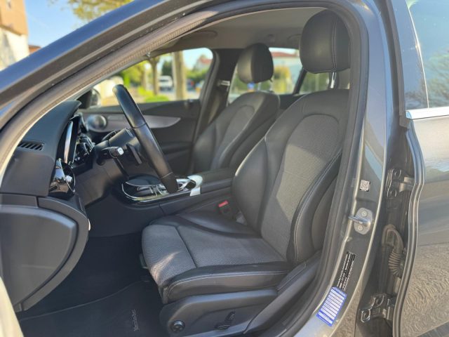 MERCEDES-BENZ C 220 usata, con Boardcomputer