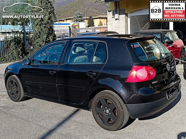 VOLKSWAGEN Golf usata, con Boardcomputer