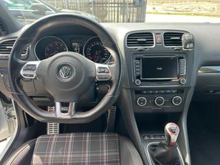 VOLKSWAGEN Golf Cabriolet usata, con Fari Xenon