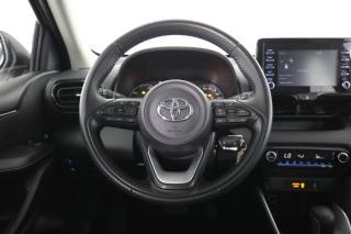 TOYOTA Yaris usata 5