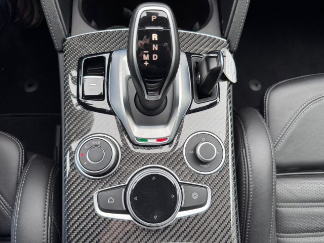 ALFA ROMEO Stelvio usata, con Cronologia tagliandi