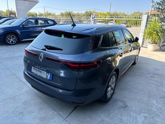 RENAULT Megane usata, con Alzacristalli elettrici