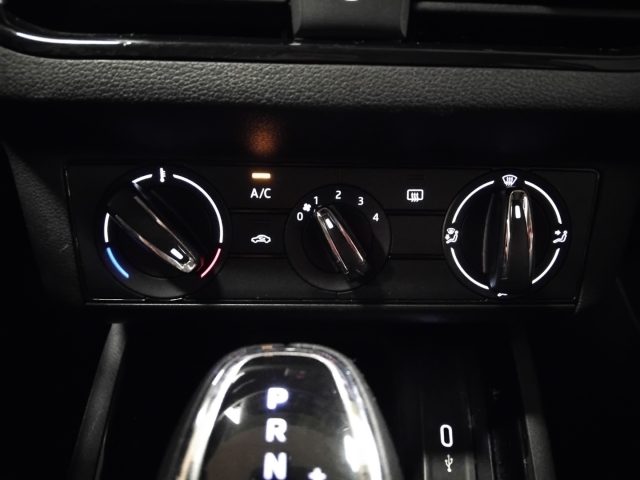 SKODA Kamiq usata 23