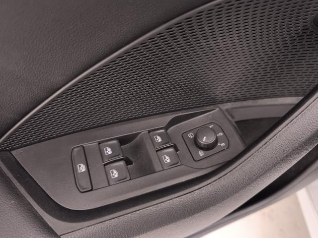 SKODA Octavia usata, con Leve al volante